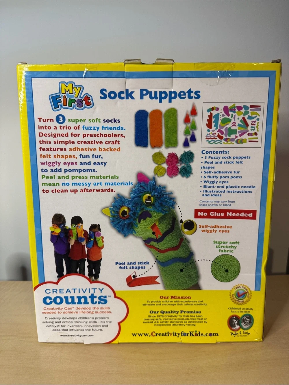Creativity for Little Kids My First Sock Puppets - Blue/Green/Orange